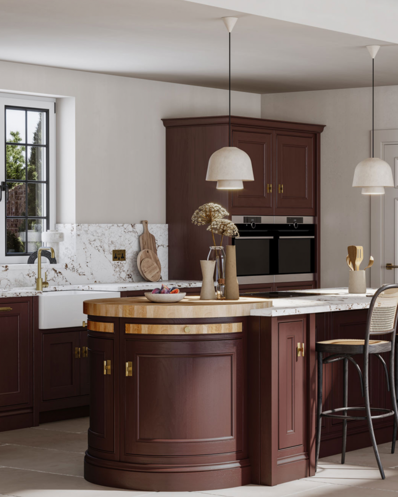 Traditional kitchens in Southend by Henley